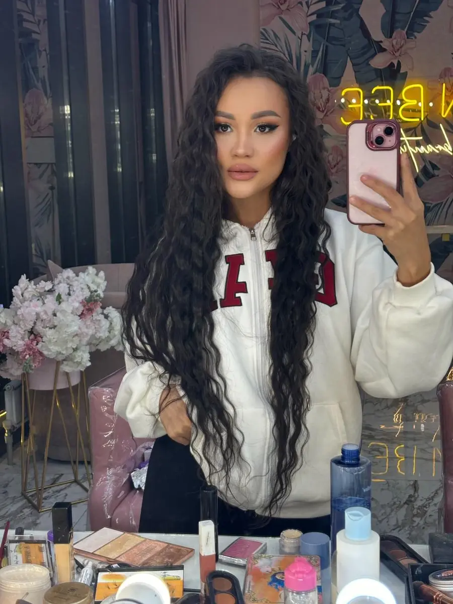 Амалия escort in Алматы