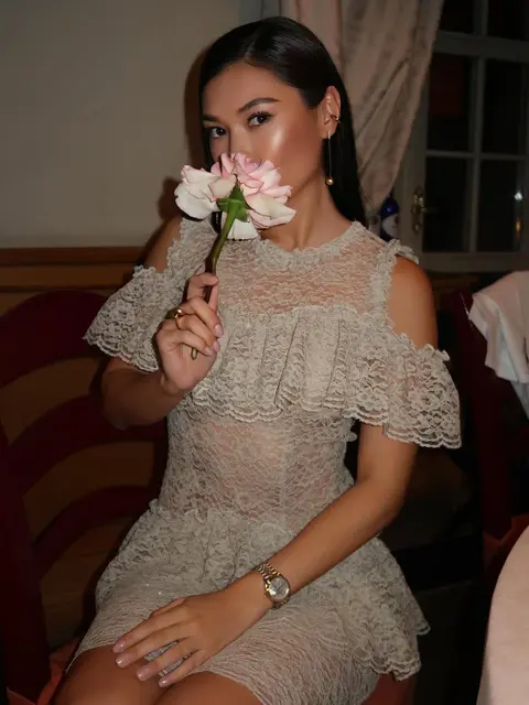 Эльмира escort in Алматы