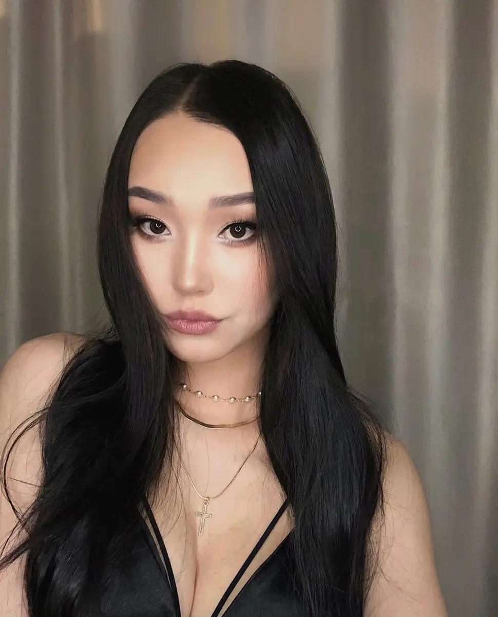 Ирма escort in Алматы