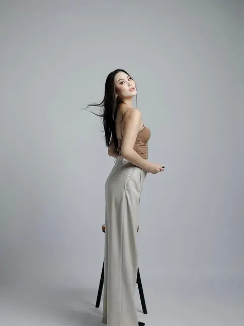Ирма escort in Алматы