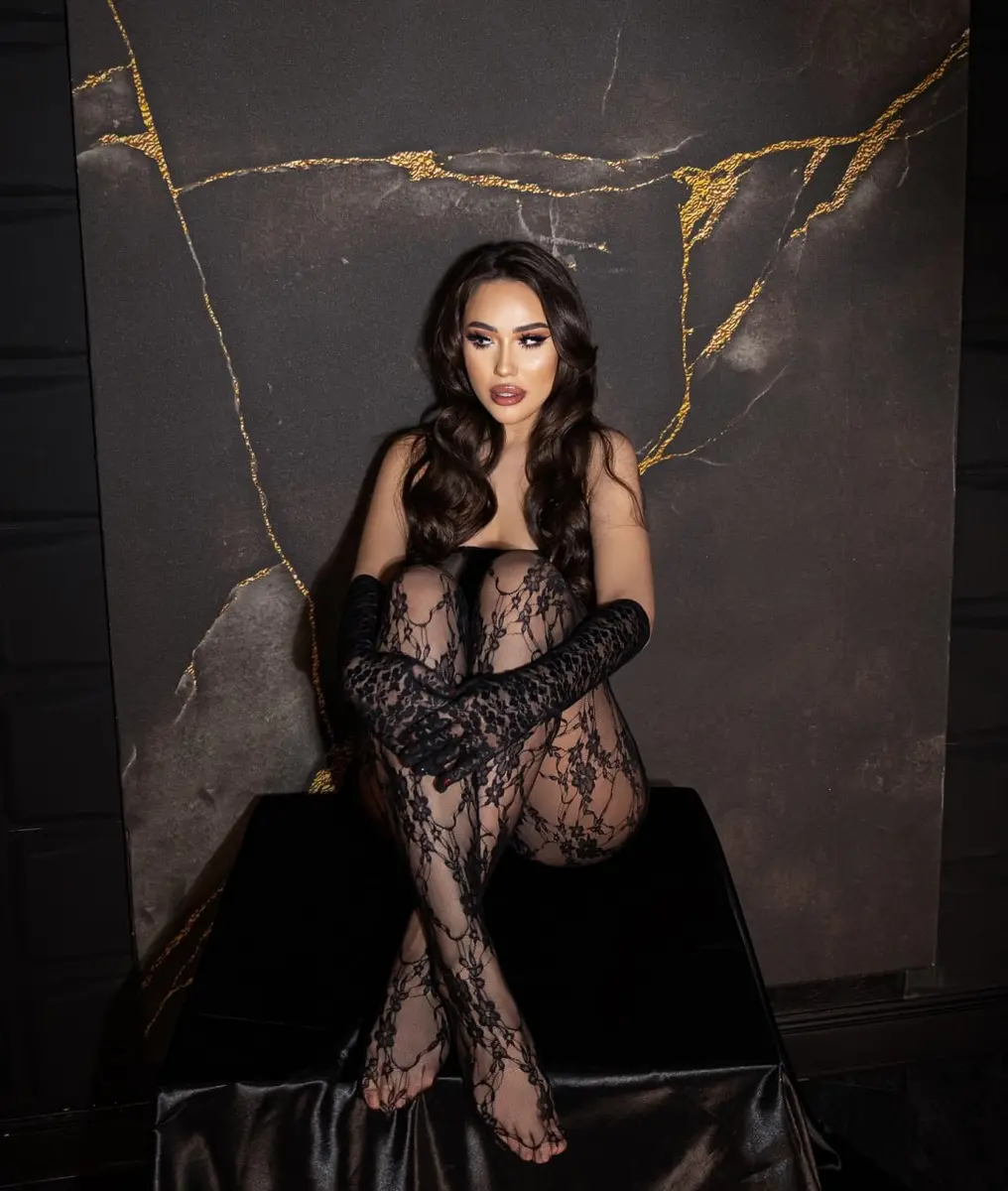 Мартина escort in Алматы