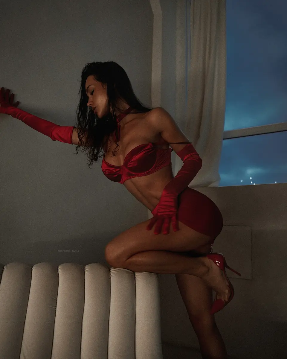 Полли escort in Алматы