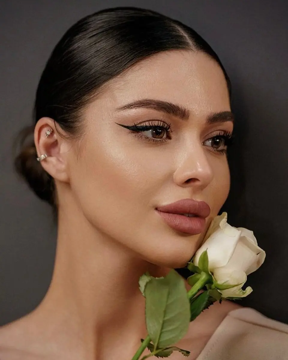 Вера escort in Алматы