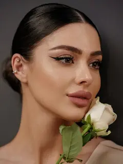 Вера escort in Алматы